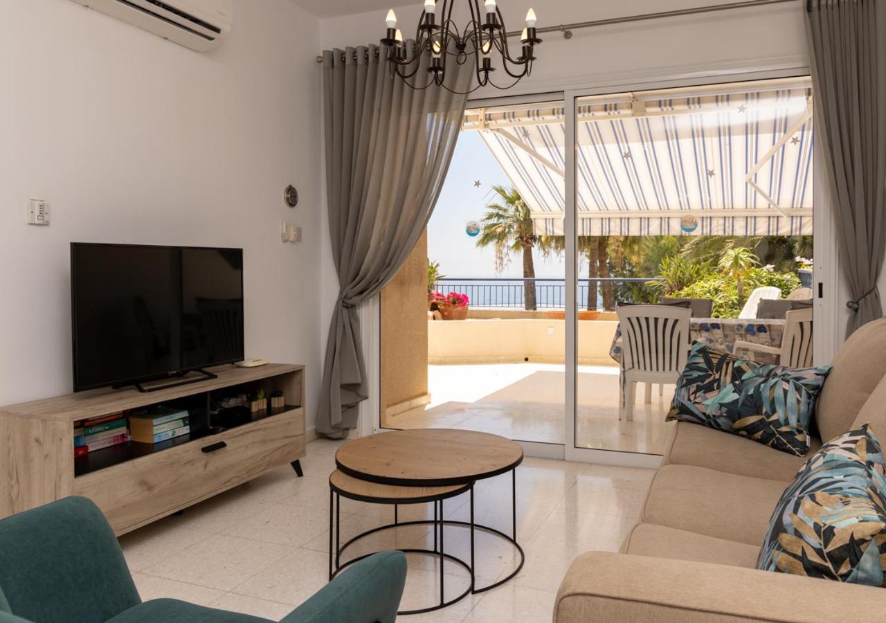 105 Kings Palace - Fabulous 2 Bed, 2 Bath, Large Patio With Garden - Sea Views Paphos Kültér fotó