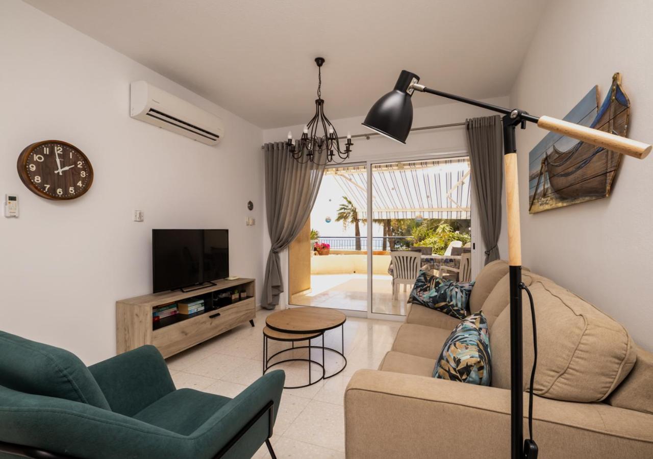 105 Kings Palace - Fabulous 2 Bed, 2 Bath, Large Patio With Garden - Sea Views Paphos Kültér fotó